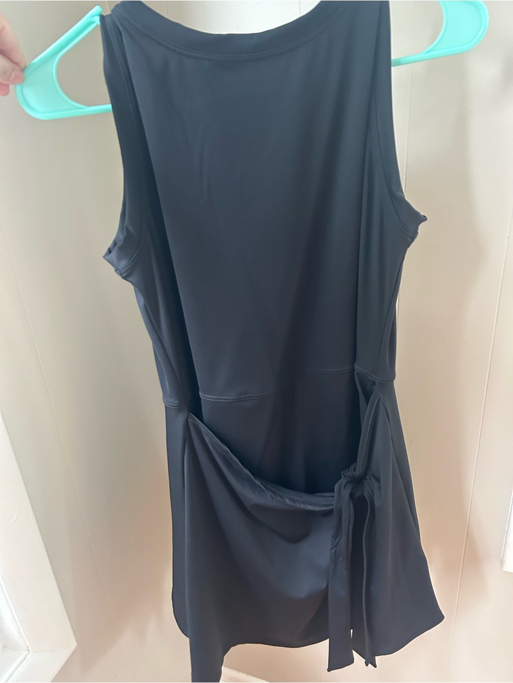 Black Sleeveless Tie-Waist Women's Dress